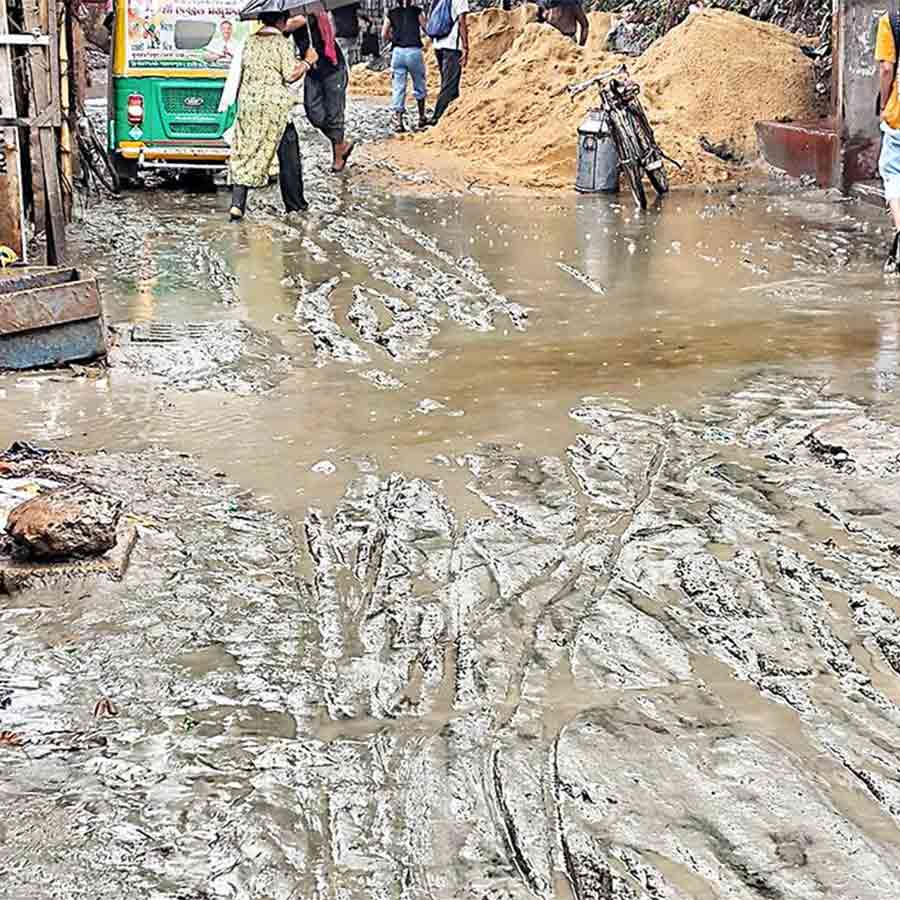 বর্ষায় বেহাল দশা এলাকার রাস্তার।