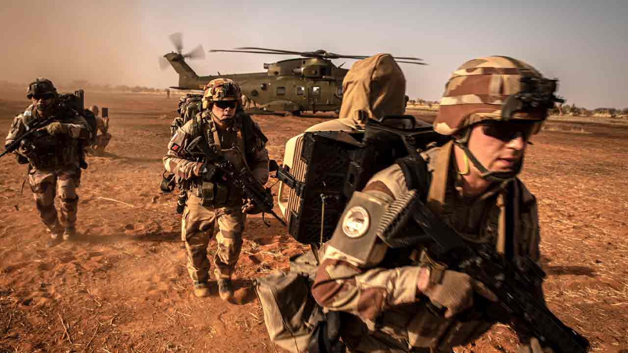 Is US preparing large scale war as Pentagon boost weapons production by approaching automakers and other manufacturers 