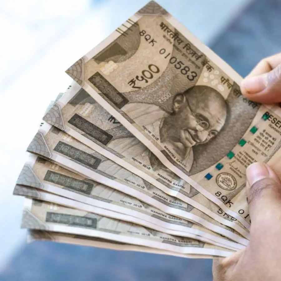 কেন্দ্রীয় সরকারি কর্মচারীদের ডিএ বৃদ্ধি পেল।