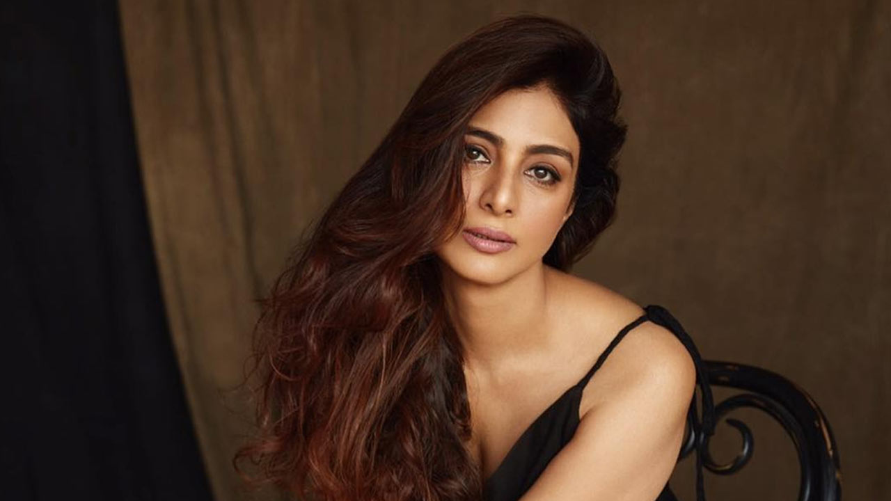 তব্বুর ফ্ল্যাটটি আয়তনে কত?