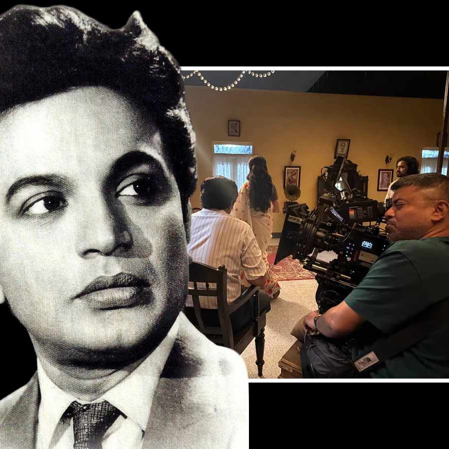 'গুনগুন করে মন মহুয়া' ছবির শুট চলছে।