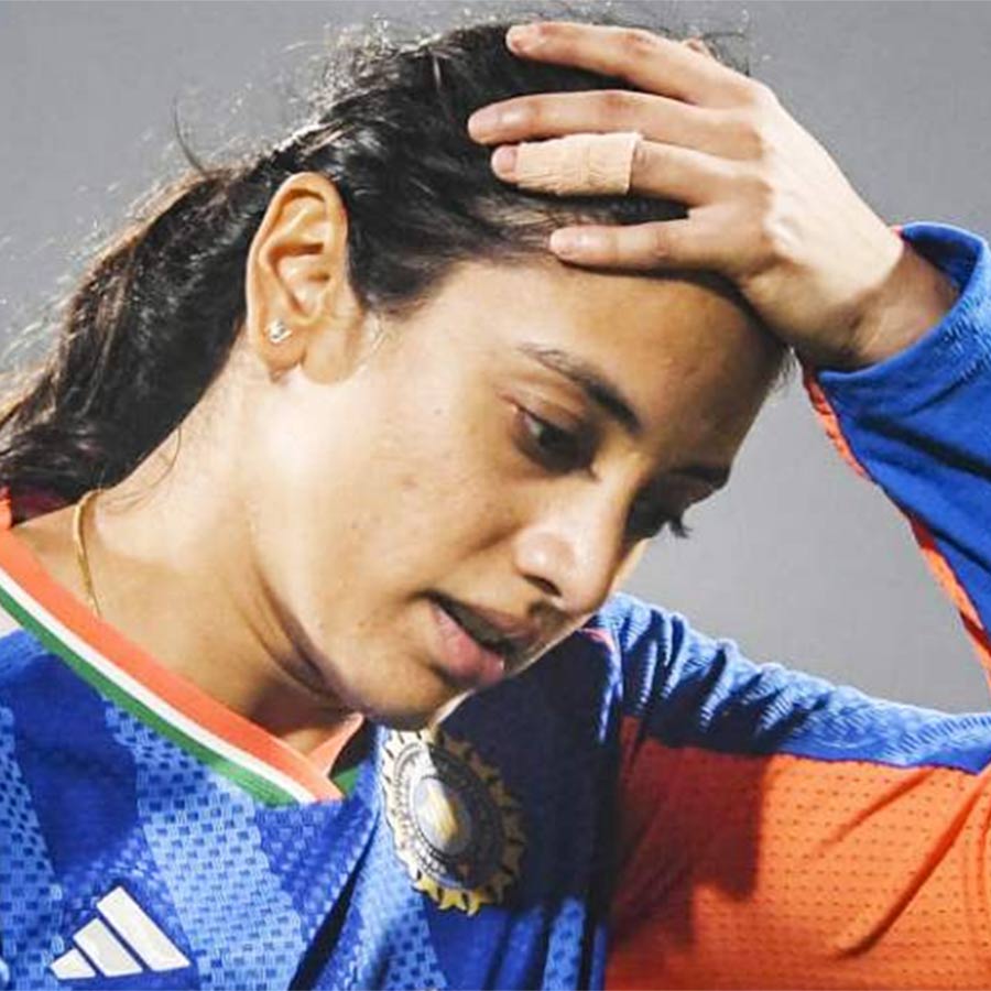 South Africa Women defeated Indian Team by 8 wickets in the second T20I