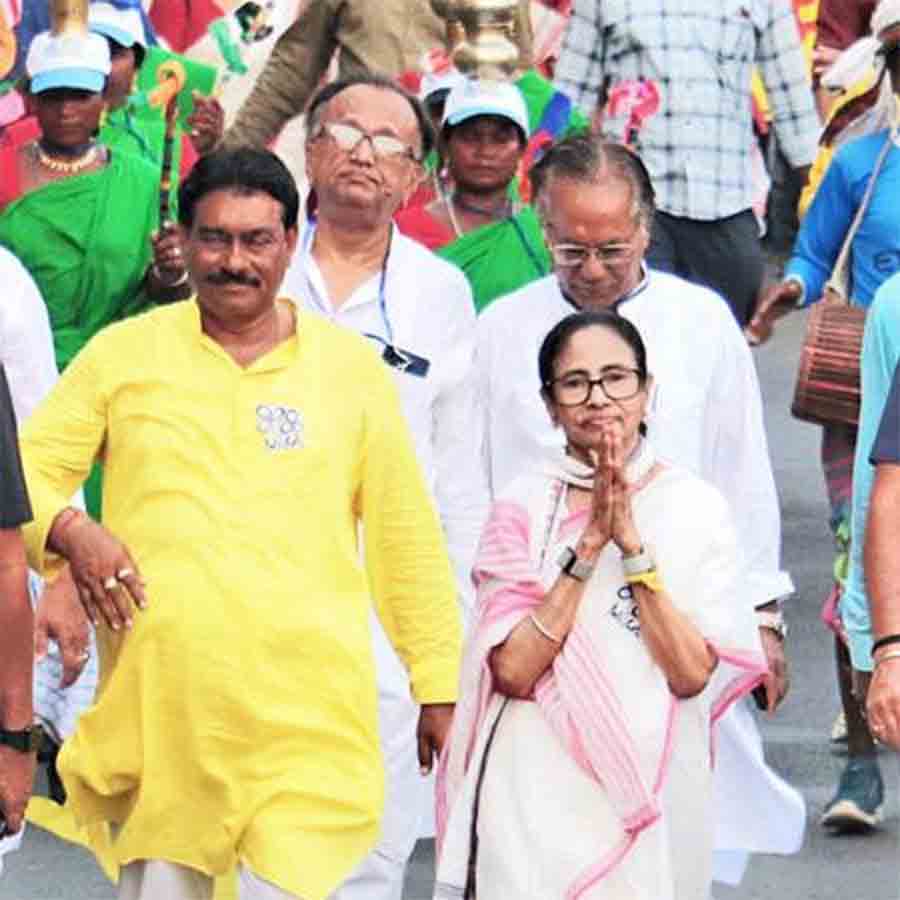বর্ধমানে মুখ্যমন্ত্রী মমতা বন্দ্যোপাধ্যায়ের পদযাত্রা।