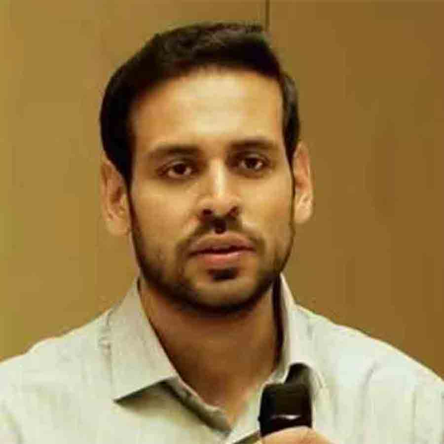 আই-প্যাকের ডিরেক্টর ঋষি রাজ।