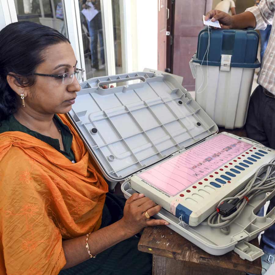 Professors can be appointed as presiding officers, says Calcutta High Court