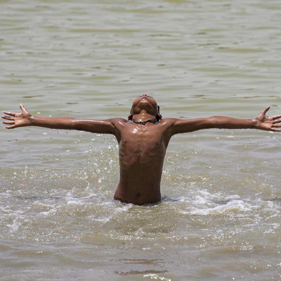 Heatwave alert in many states of India