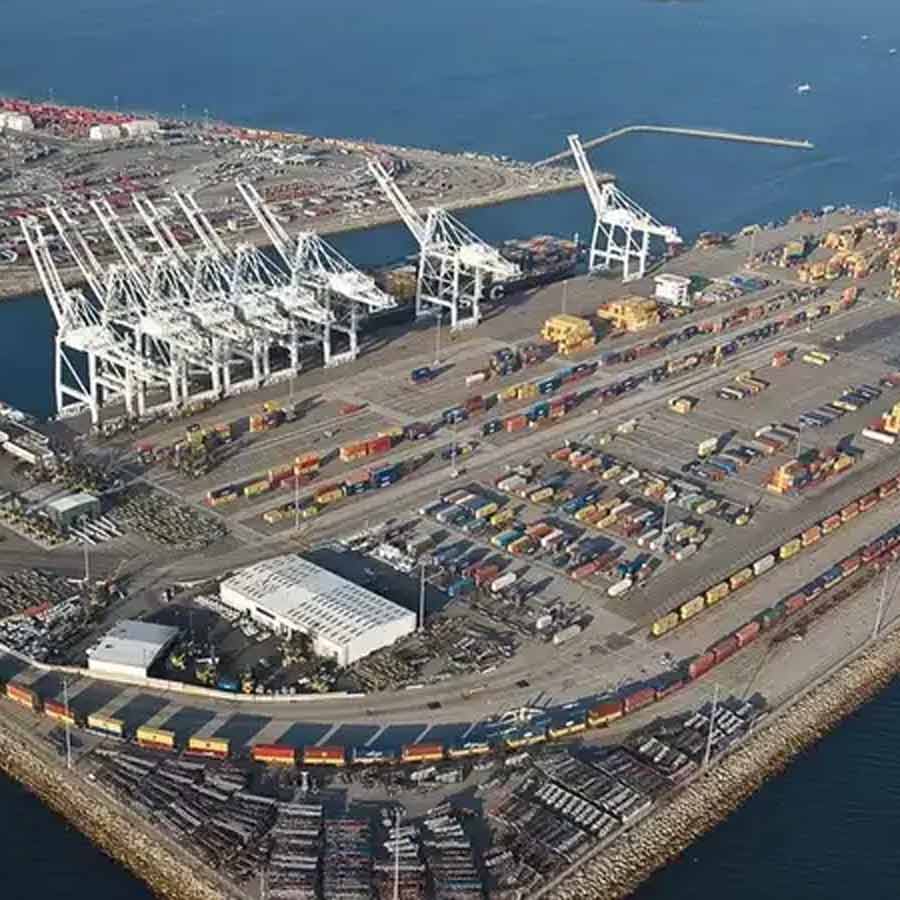 India trying to maintain its ties with Iran despite blockade of Strait of Hormuz due to alternative routes 