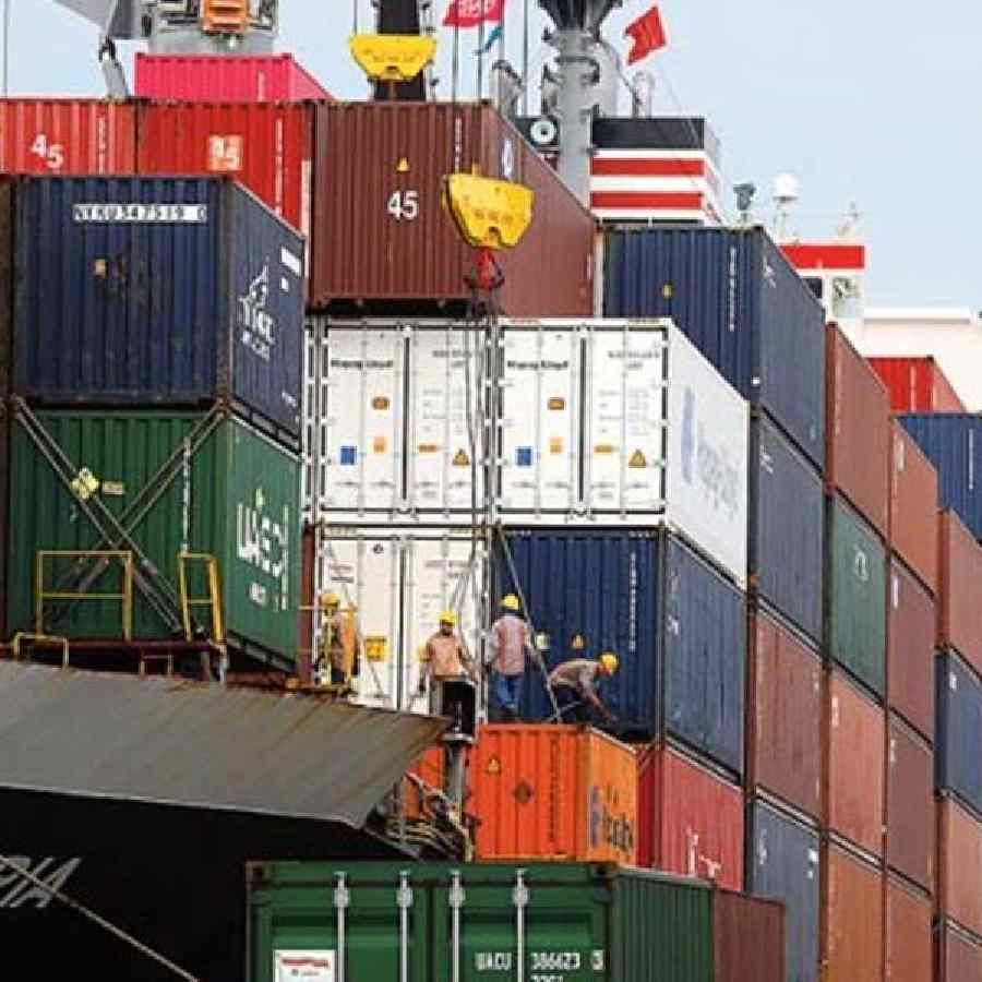 India trying to maintain its ties with Iran despite blockade of Strait of Hormuz due to alternative routes 