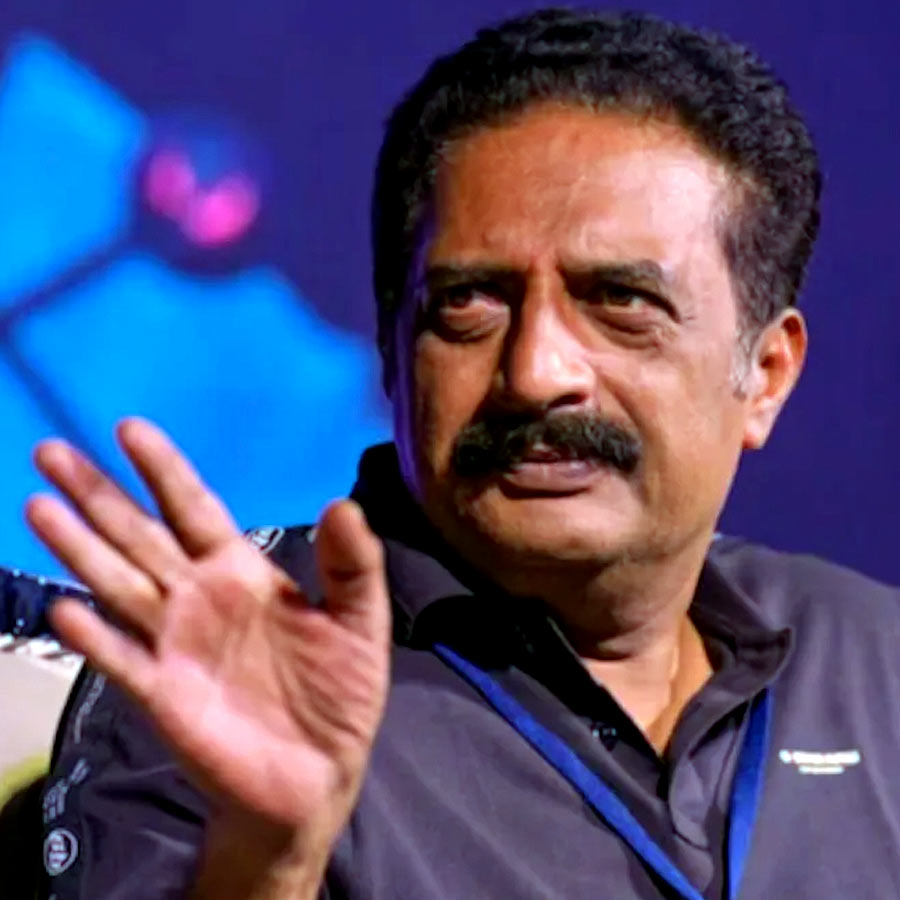A BJP leader slammed Prakash Raj for his comment on Ramayana
