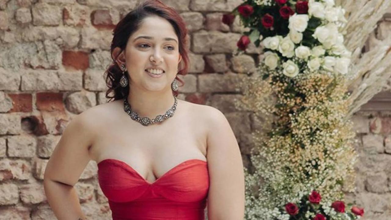 আইরা খানের শরীরচর্চার যাত্রা।