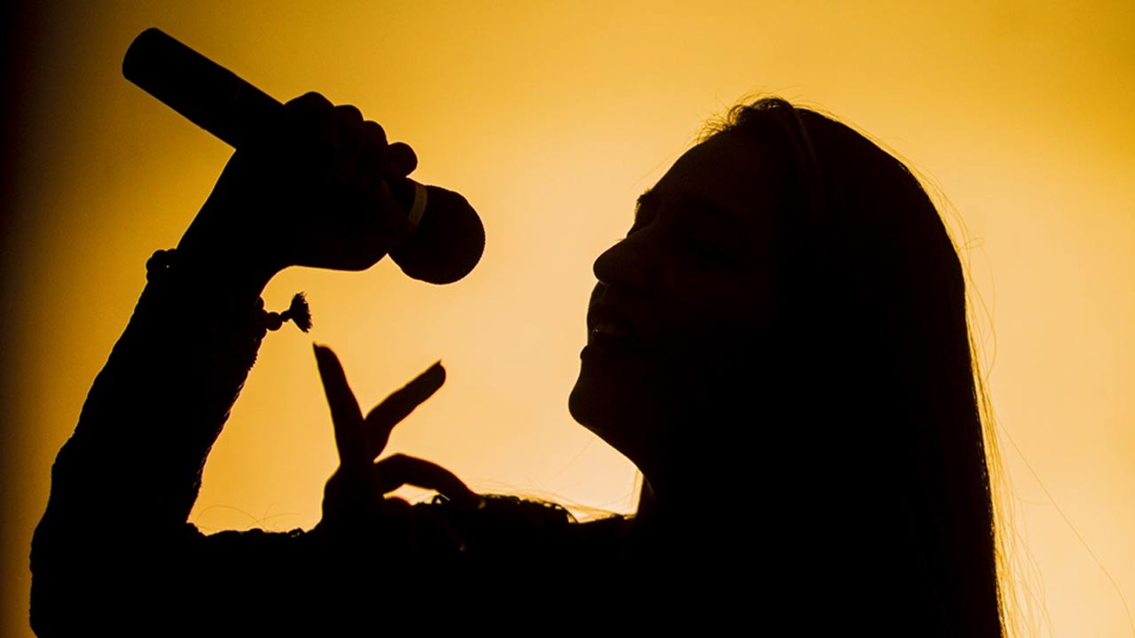 Dhurandhar Fame singer Jasmine Sandlas recall their Struggle days in USA