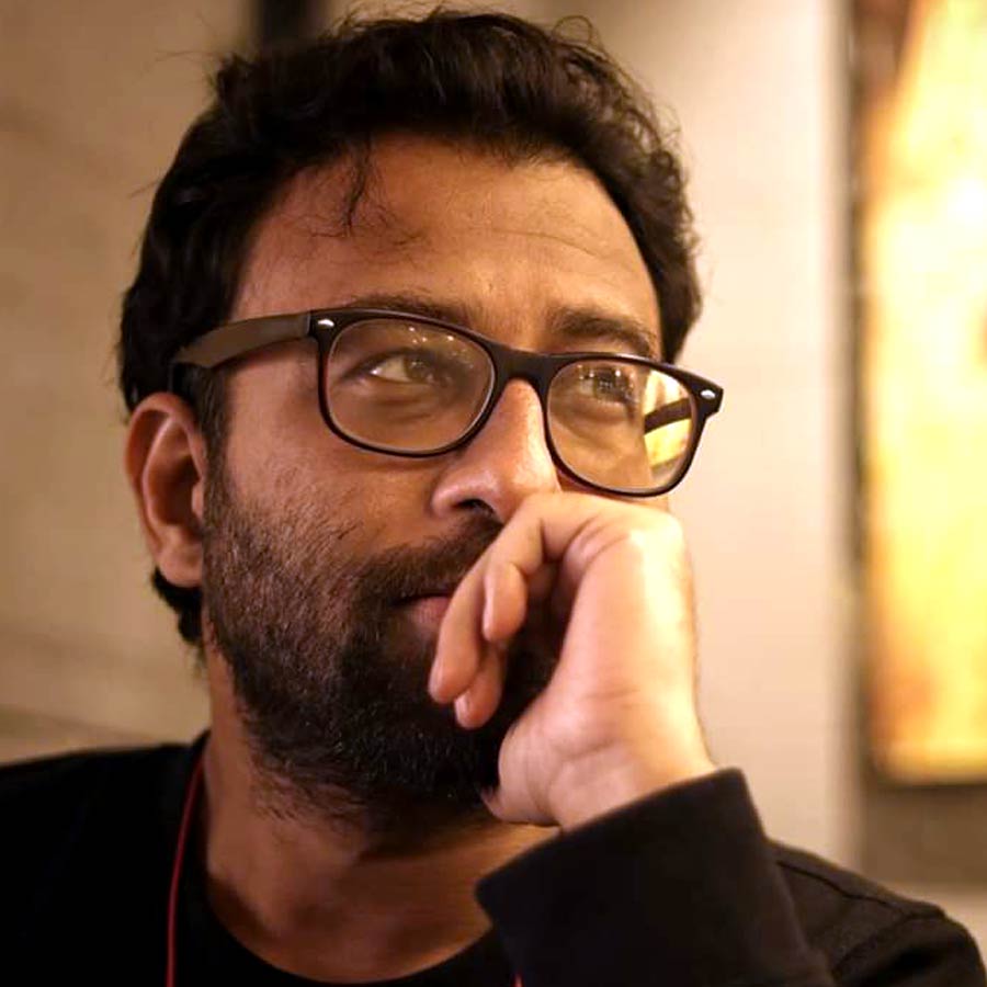 পরিচালক উৎসবের কি কোনও খোঁজ মিলল?