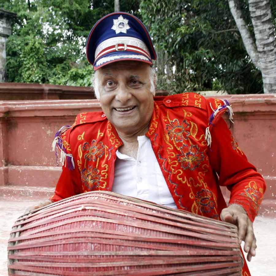  ‘নস্ট্যালজিক’ পরান বন্দ্যোপাধ্যায়