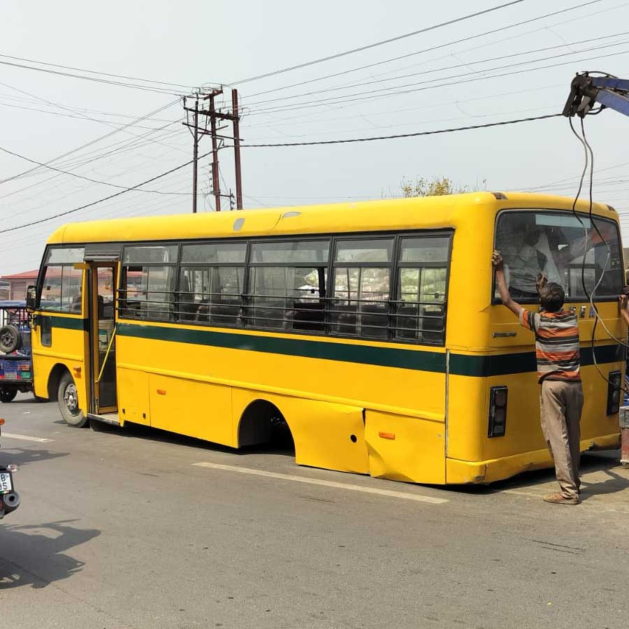 Many students in Kolkata are facing problems commuting to school due to crisis in bus services because of elections