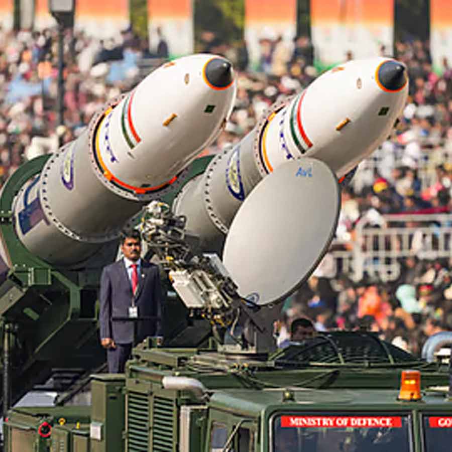 India and Russia Can Station Troops, Warships and Aircraft on Each Other’s Soil