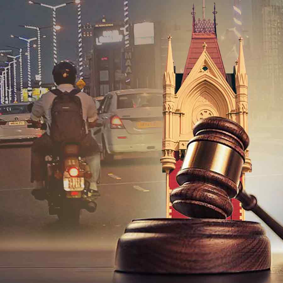 Calcutta High Court made strong comment to election commission over bike raleted direction dgtl