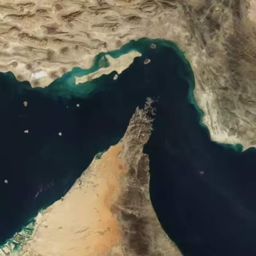 Deadly Underwater Mines in the Strait of Hormuz and How Navies Detect Them