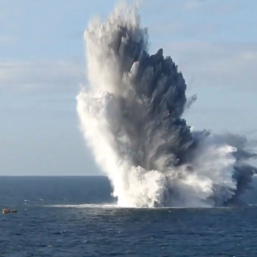 Deadly Underwater Mines in the Strait of Hormuz and How Navies Detect Them