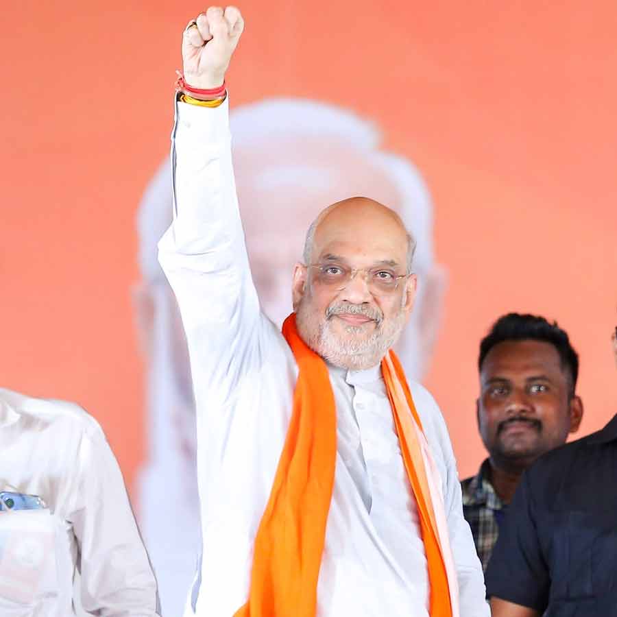 নির্বাচনী প্রচারসভায় অমিত শাহ।