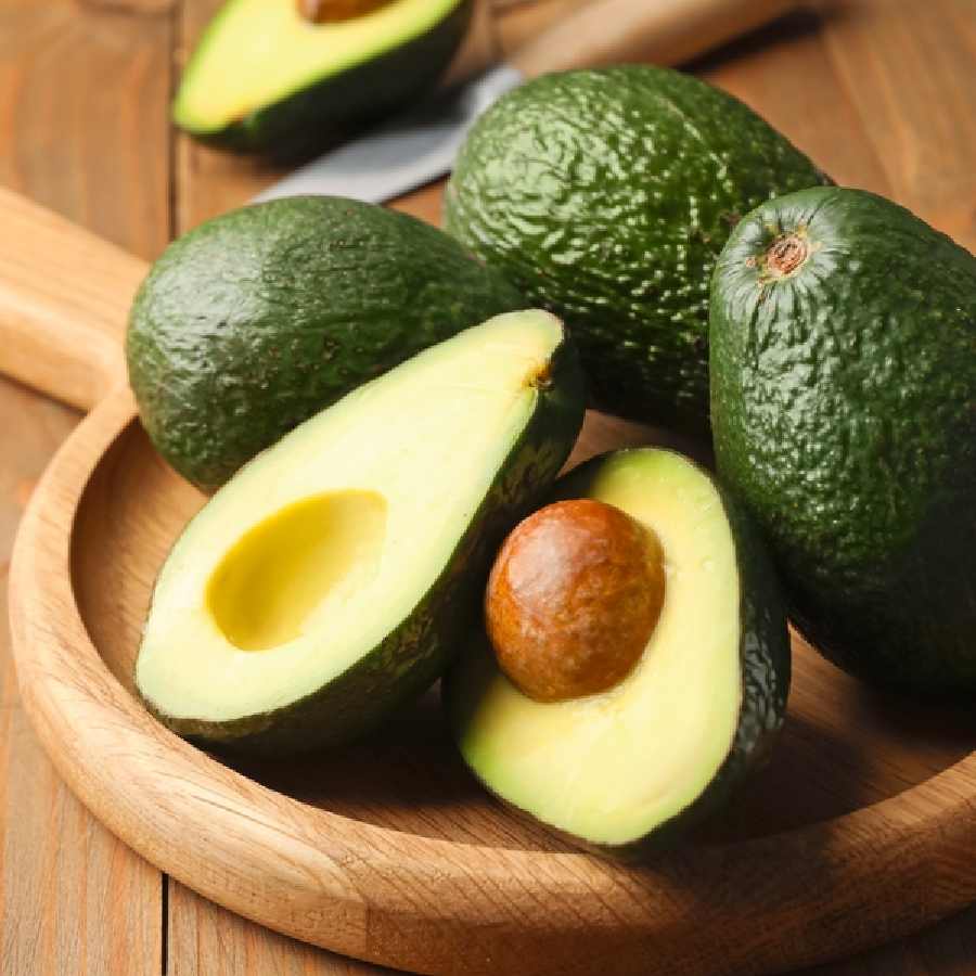 কাঁচা অ্যাভোকাডোকে দু’মিনিটে কী ভাবে পাকাবেন?