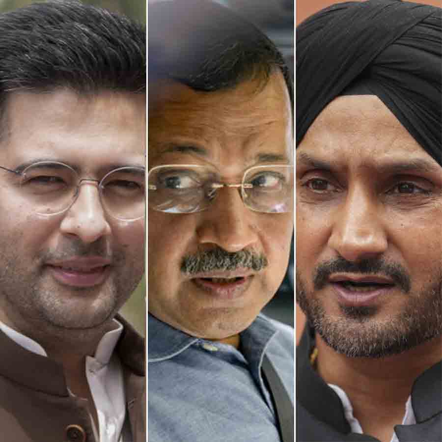 Before the meeting call with Arvind Kejriwal came, the rebel MPs of AAP had not come together as a group to plan their exit dgtl