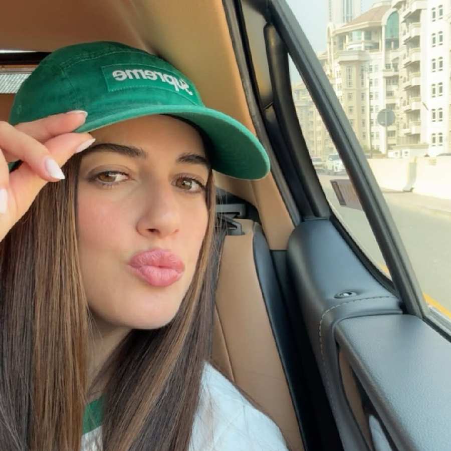 Things to know about Virat Kohli’s Brazilian-Born Ex-Girlfriend and Bollywood Actress