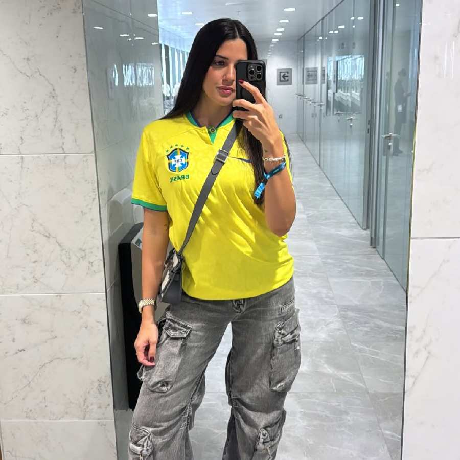 Things to know about Virat Kohli’s Brazilian-Born Ex-Girlfriend and Bollywood Actress