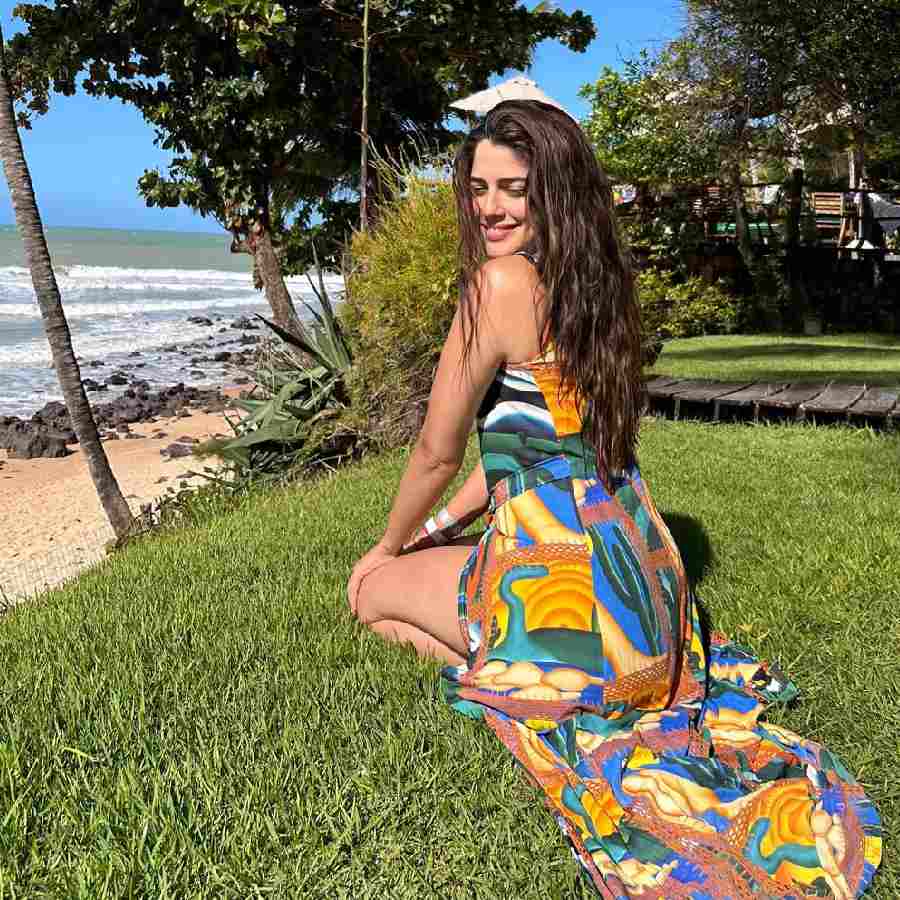 Things to know about Virat Kohli’s Brazilian-Born Ex-Girlfriend and Bollywood Actress