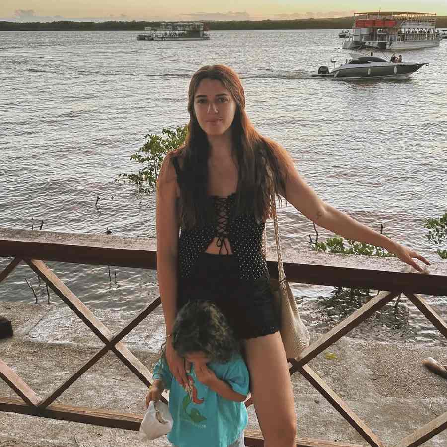 Things to know about Virat Kohli’s Brazilian-Born Ex-Girlfriend and Bollywood Actress