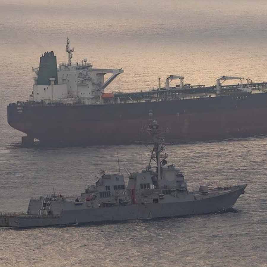 আটক হওয়া সেই জাহাজ। ছবি: রয়টার্স।