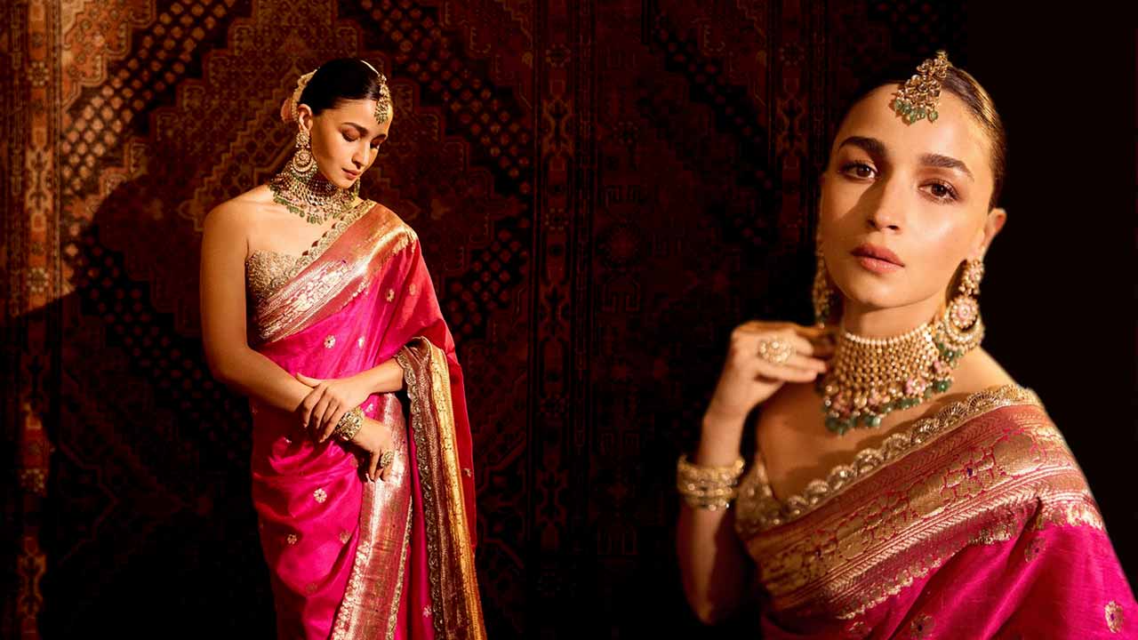 আলিয়ার পরনে বেনারসি।