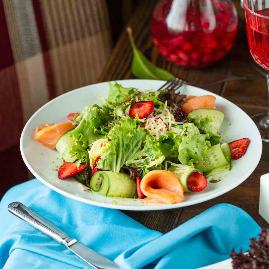 গরমে পেট ঠান্ডা রাখবে স্যালাড।