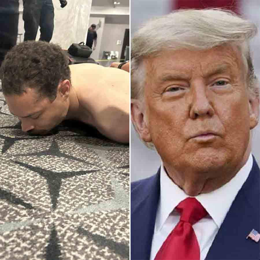 (বাঁ দিকে) মার্কিন গোয়েন্দাদের হেফাজতে হোয়াইট হাউসে হামলাকারী যুবক। মার্কিন প্রেসিডেন্ট ডোনাল্ড ট্রাম্প (ডান দিকে)।