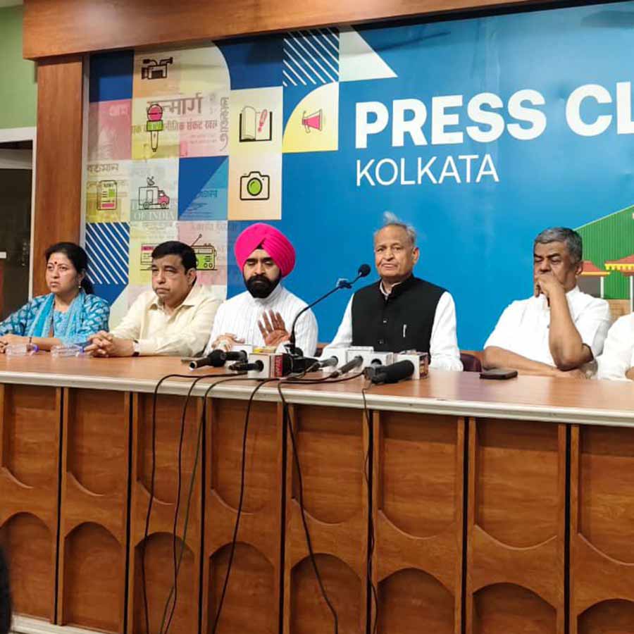 Ashok Gehlot alleges that the BJP's expansion in West Bengal is a result of the TMC government's failures dgtl