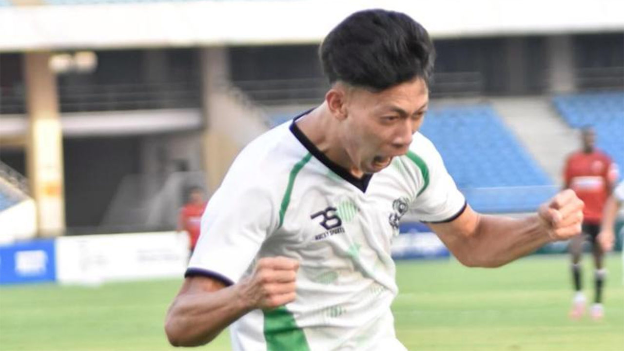 উচ্ছ্বাস: গোলের পরে অ্যাডিসন। রবিবার দিল্লিতে।