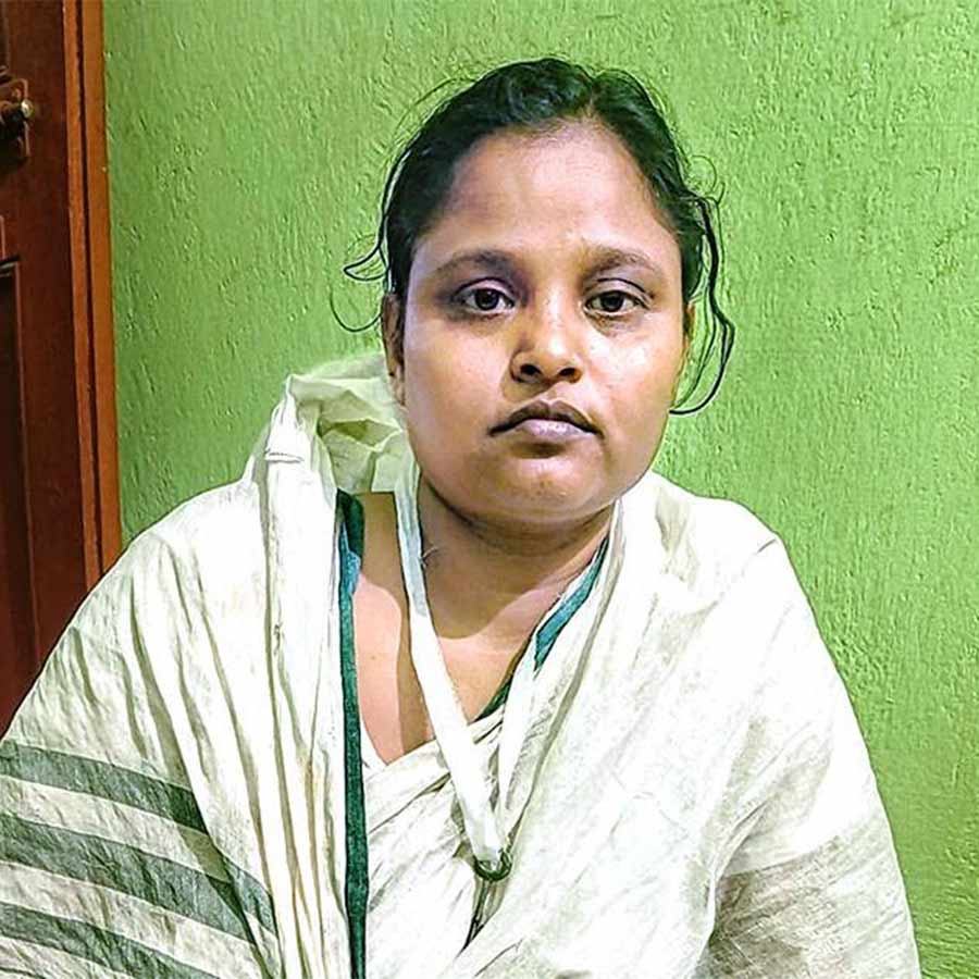 Casting your vote is a duty shown by Mamoni Mondal of Berhampore