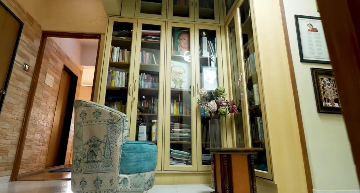 Rakesh Bedi home in Mumbai
