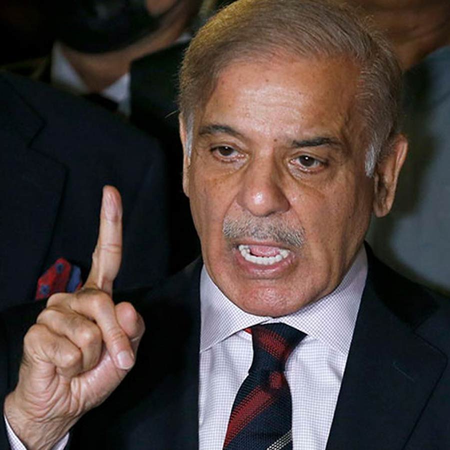 Petroleum Minister of Pakistan Ali Pervaiz Malik has raised concerns over country’s fuel reserves and talks about India