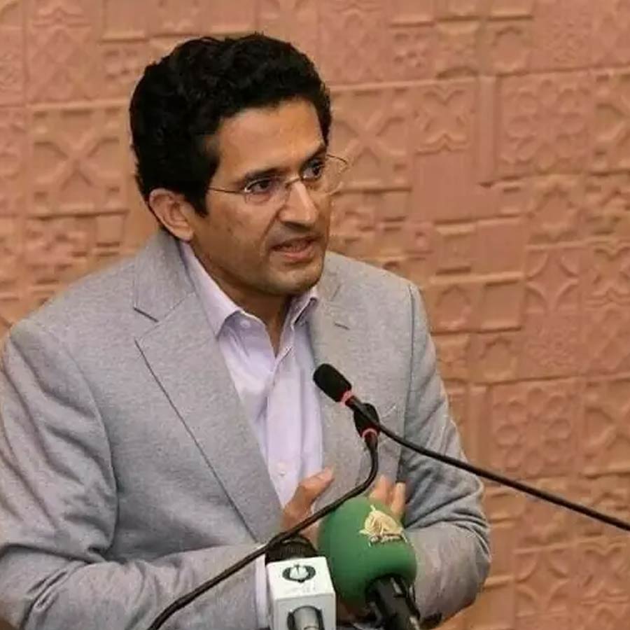 Petroleum Minister of Pakistan Ali Pervaiz Malik has raised concerns over country’s fuel reserves and talks about India