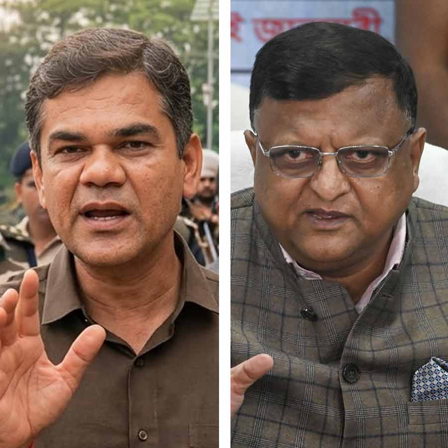 Manoj Kumar Agarwal on Ajaypal Sharma