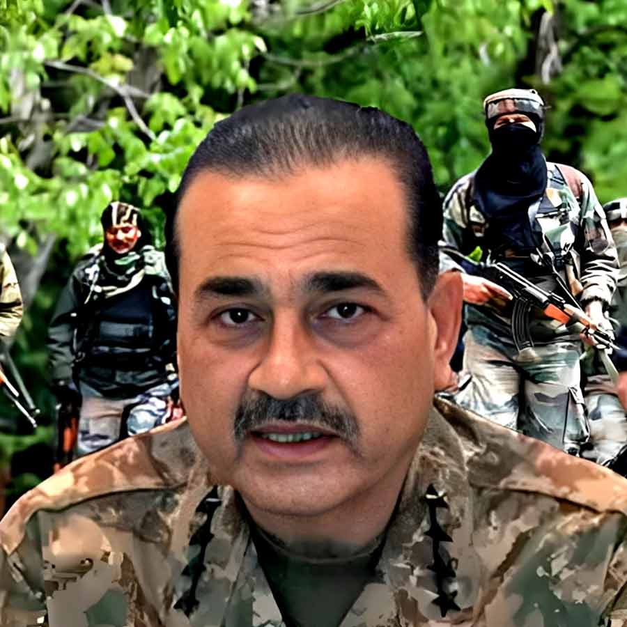 Is Pakistan's Field Marshal Asim Munir digging his own grave by trying to mediate in USA-Iran war