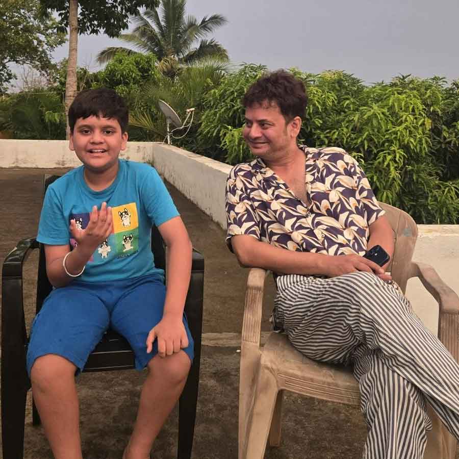 সহজের বড় হওয়া দেখা হল না রাহুলের, আফসোস অভিনেতার দাদার। 