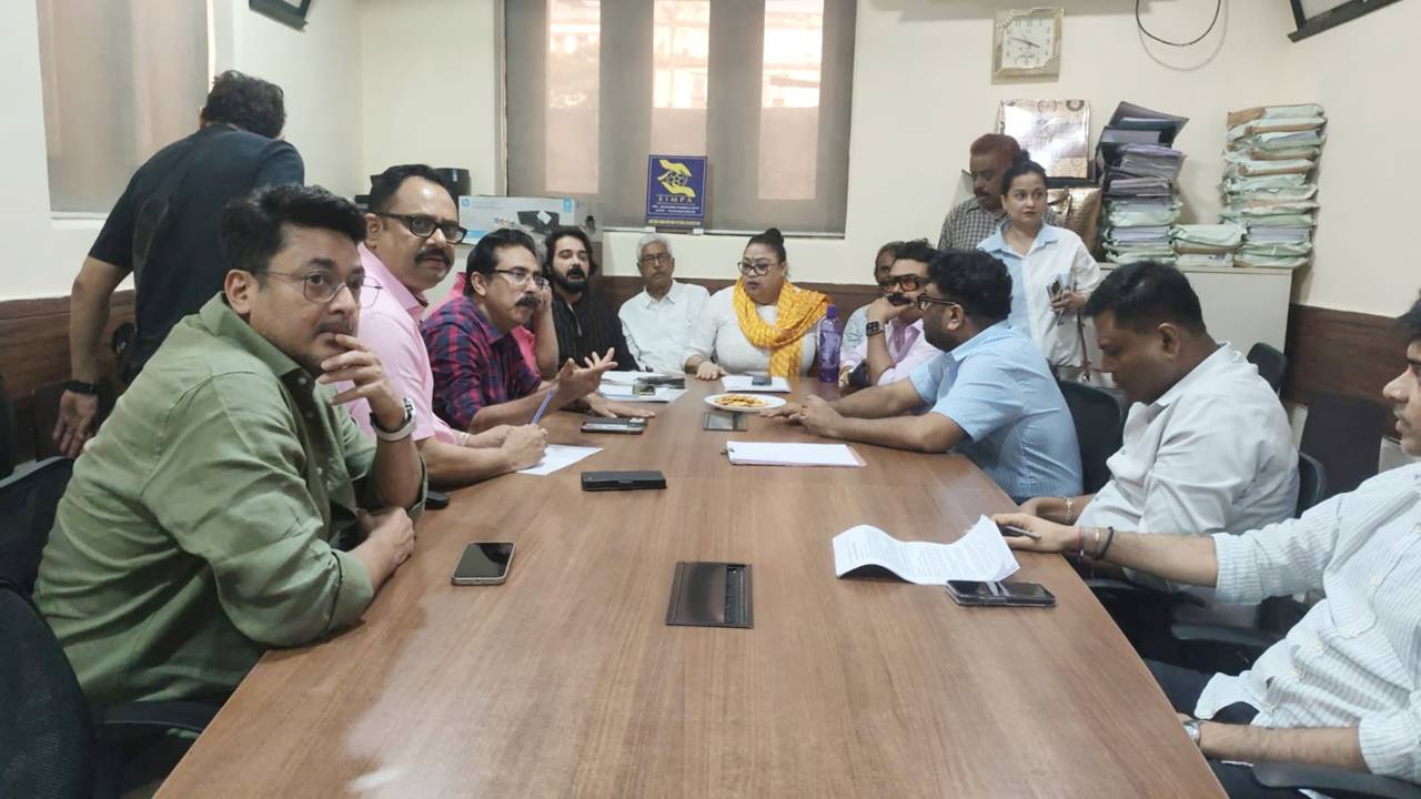 ২৭ এপ্রিলের বৈঠক।