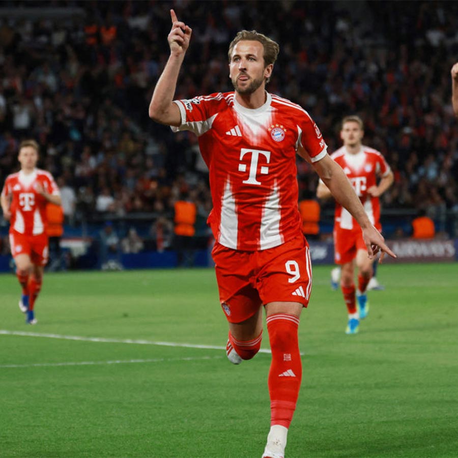 গোল করলেন হ্যারিও।