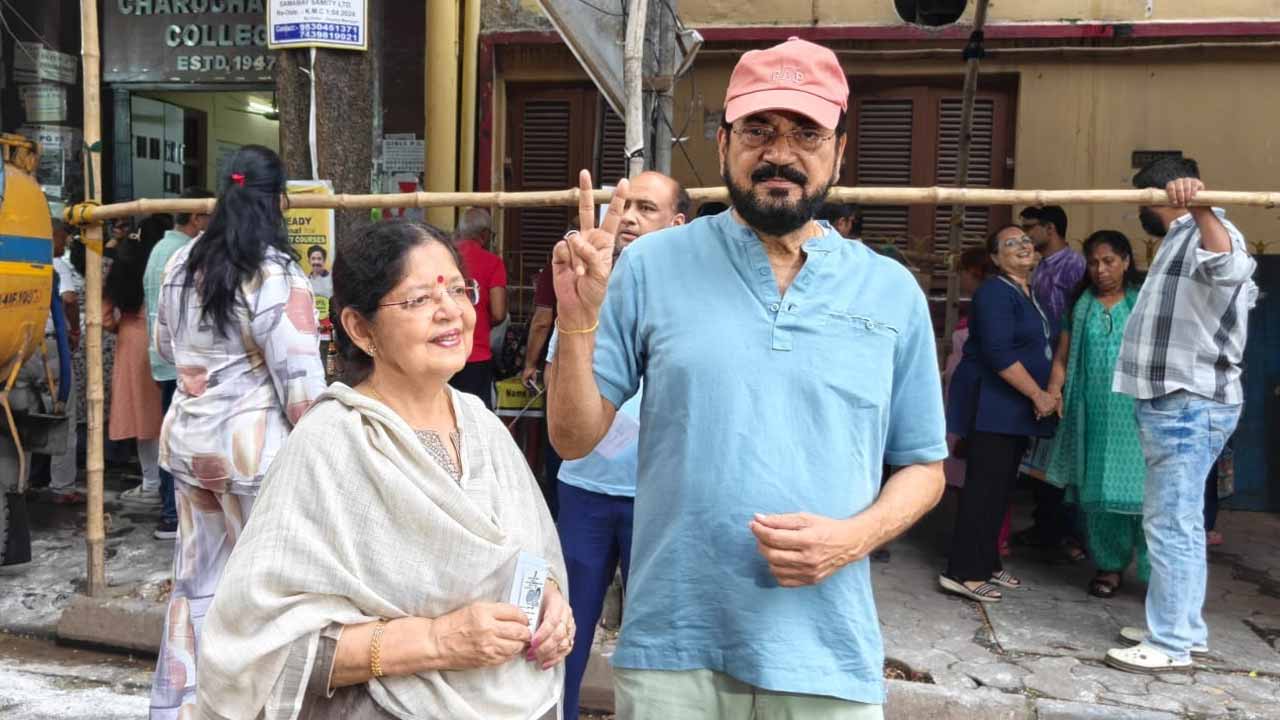 ভোট না দিয়ে ফিরতে হল চিরঞ্জিৎ-কে।