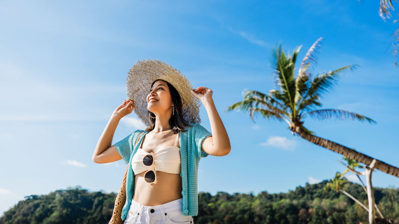 গরমে ভ্রমণ হোক নিরাপদ। ঝুলিতে কী কী থাকা দরকার?