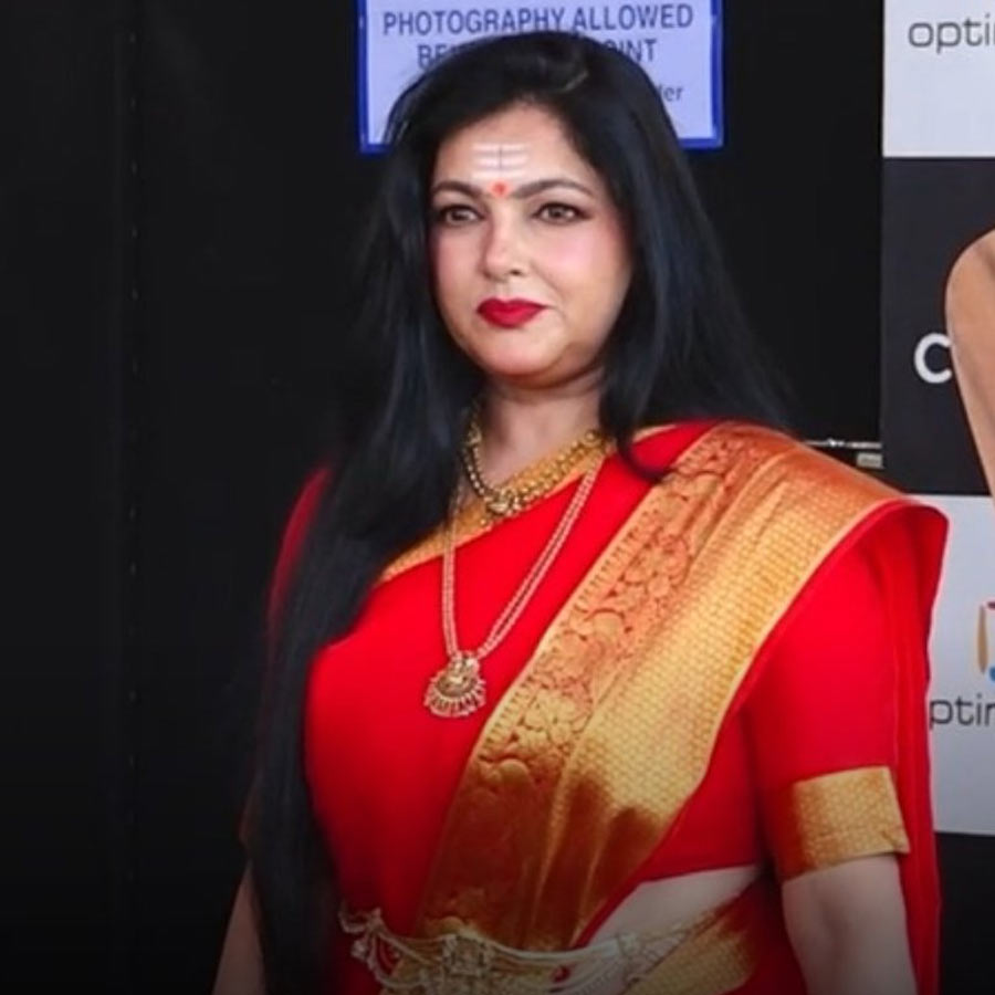 Mamta Kulkarni says Dawood Ibrahim not a terrorist later she clarifies her statement dgtl