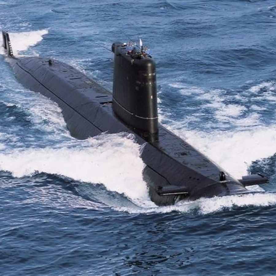 চিনের কাছ থেকে ডুবোজাহাজ পাচ্ছে পাকিস্তান।