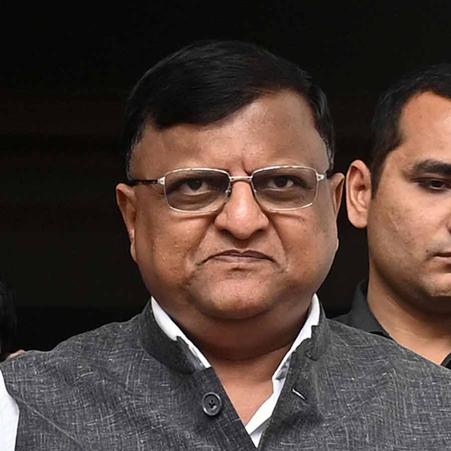 Election Commission wants police monitoring to prevent post poll violence in West Bengal