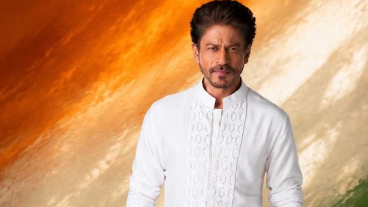 ভারতীয় হওয়ার অনুভূতি নিয়ে আবেগপ্রবণ শাহরুখ